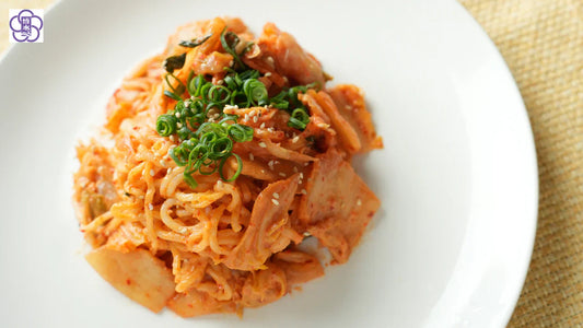 【簡単韓国風】BOKOMENのヤンニョム和え｜ピリ辛×魚の旨みが絶妙な高たんぱく麺レシピ